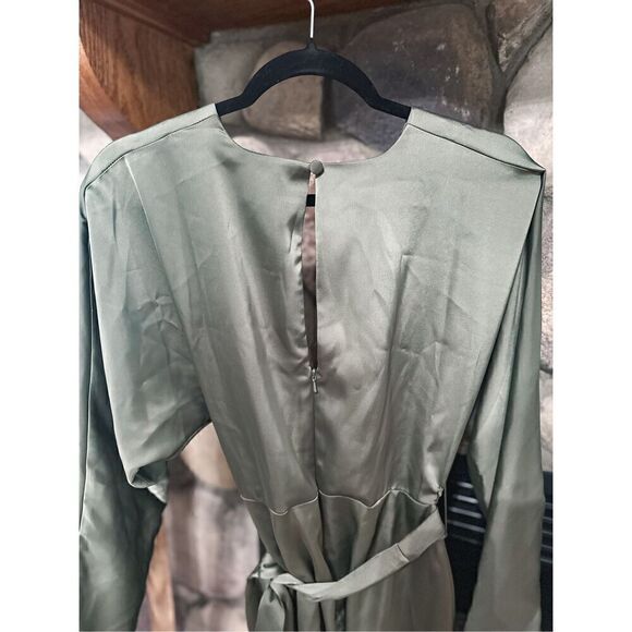 ASOS silk green dress - Picture 10 of 12